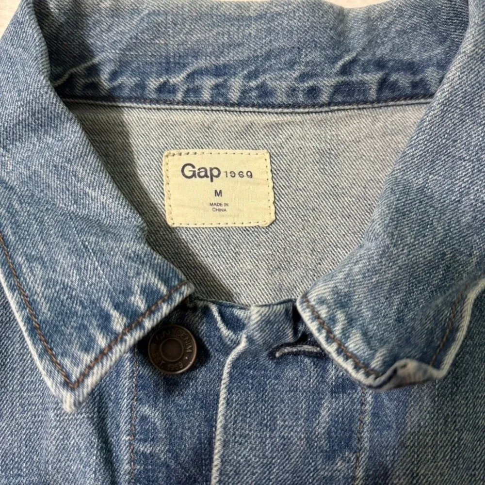Gap Denim Jacket Women Medium Blue‎ 1969 Trucker Classic Cotton Jean Outerwear
